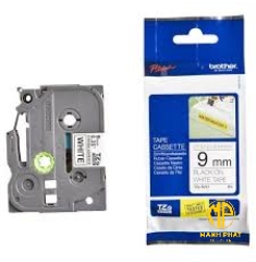 TZe-S221	 - Nhãn TZe siêu dính - Chữ đen trên nền trắng 9mm