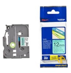 TZe-FX731	 - Nhãn TZe siêu dẻo - Chữ đen trên nền xanh 12mm